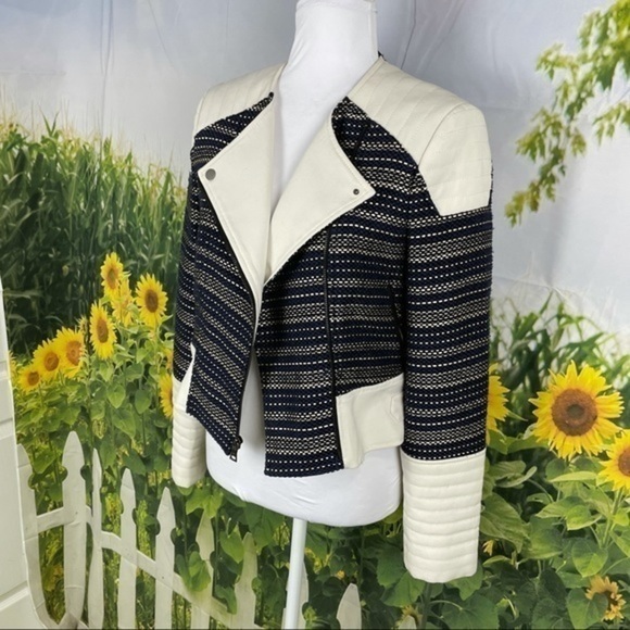 BCBG Navy Gold Cropped Moto Jacket Small - Picture 5 of 14